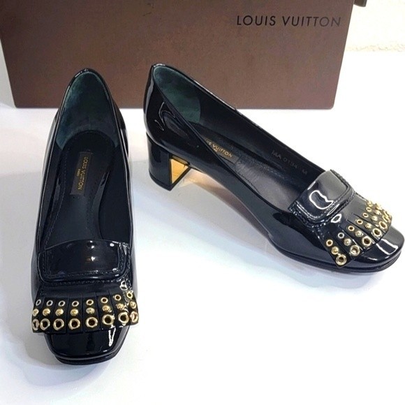 Louis Vuitton Shoes - ⭐LOUIS VUITTON Patent Leather Fringe Pump